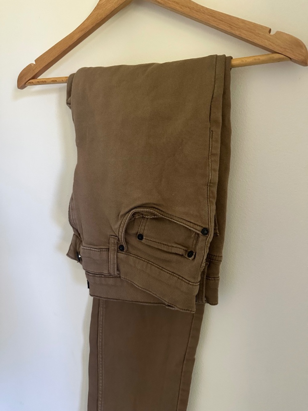 Banana Republic Chinos 32x32